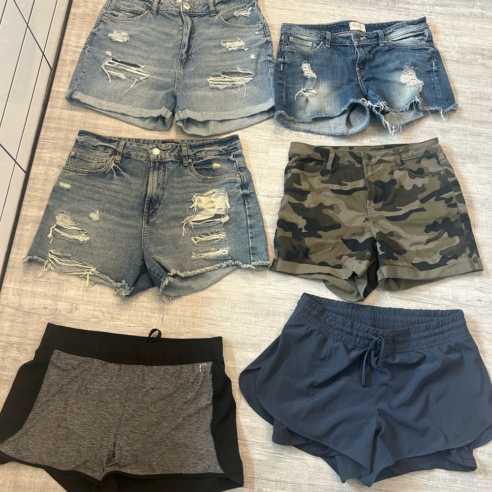 Denim Distressed Women Shorts